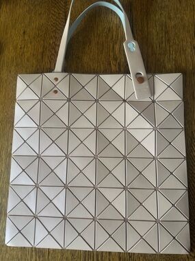 Issey Miyake Bao Bao Lucent “One Tone” in Light Pink